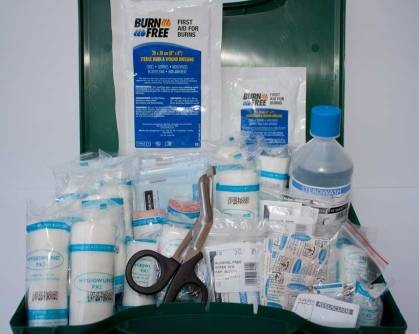 First Aid Kit 11 - 25 persons (with Burns & Eye Wash)